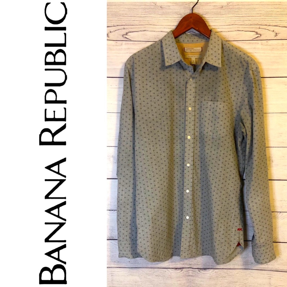 Banana Republic Men’s Long sleeve